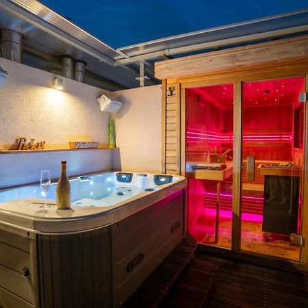 Luxury Rooftop Appartment With Fantastic Views 프라하 외부 사진