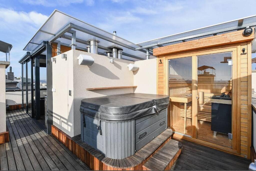 Luxury Rooftop Appartment With Fantastic Views 프라하 외부 사진