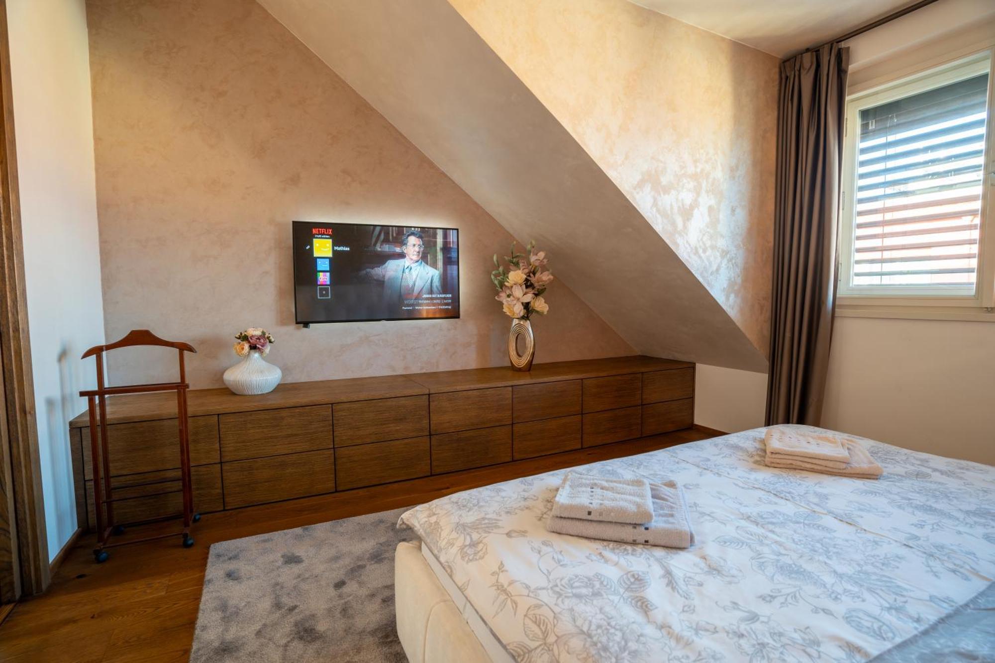 Luxury Rooftop Appartment With Fantastic Views 프라하 외부 사진
